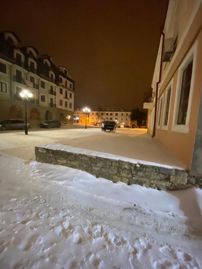 Чудові Апартаменти «D.I.M.» В Старому Місті Kamianets-Podilskyi Exterior foto